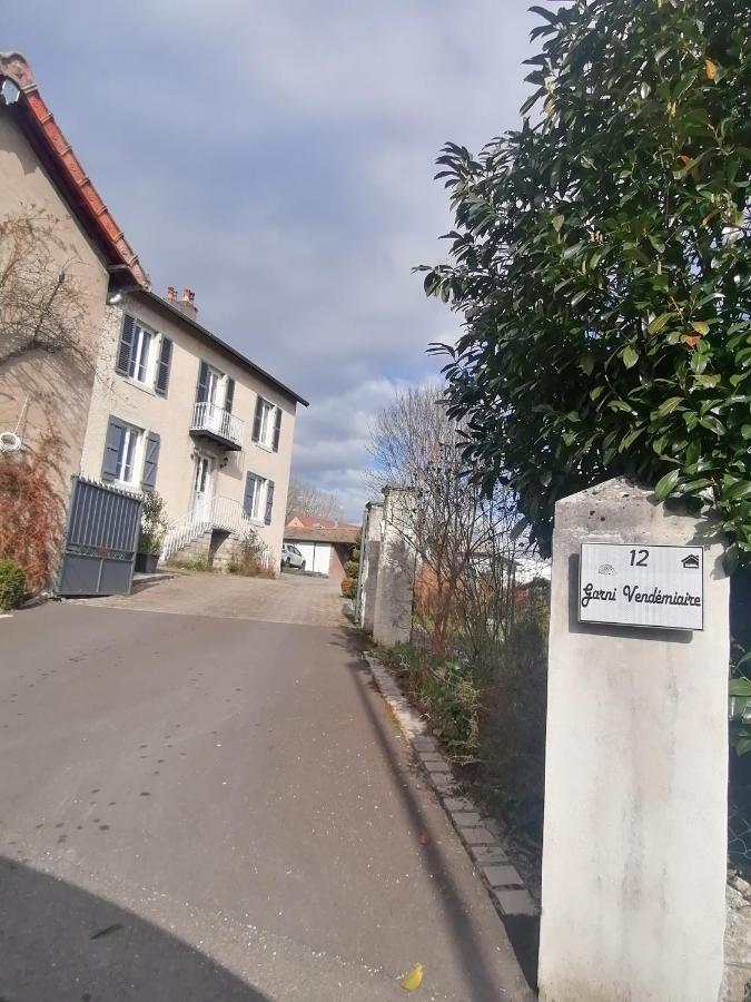 Mini Garni Vendemiaire Apartman Vesoul Kültér fotó